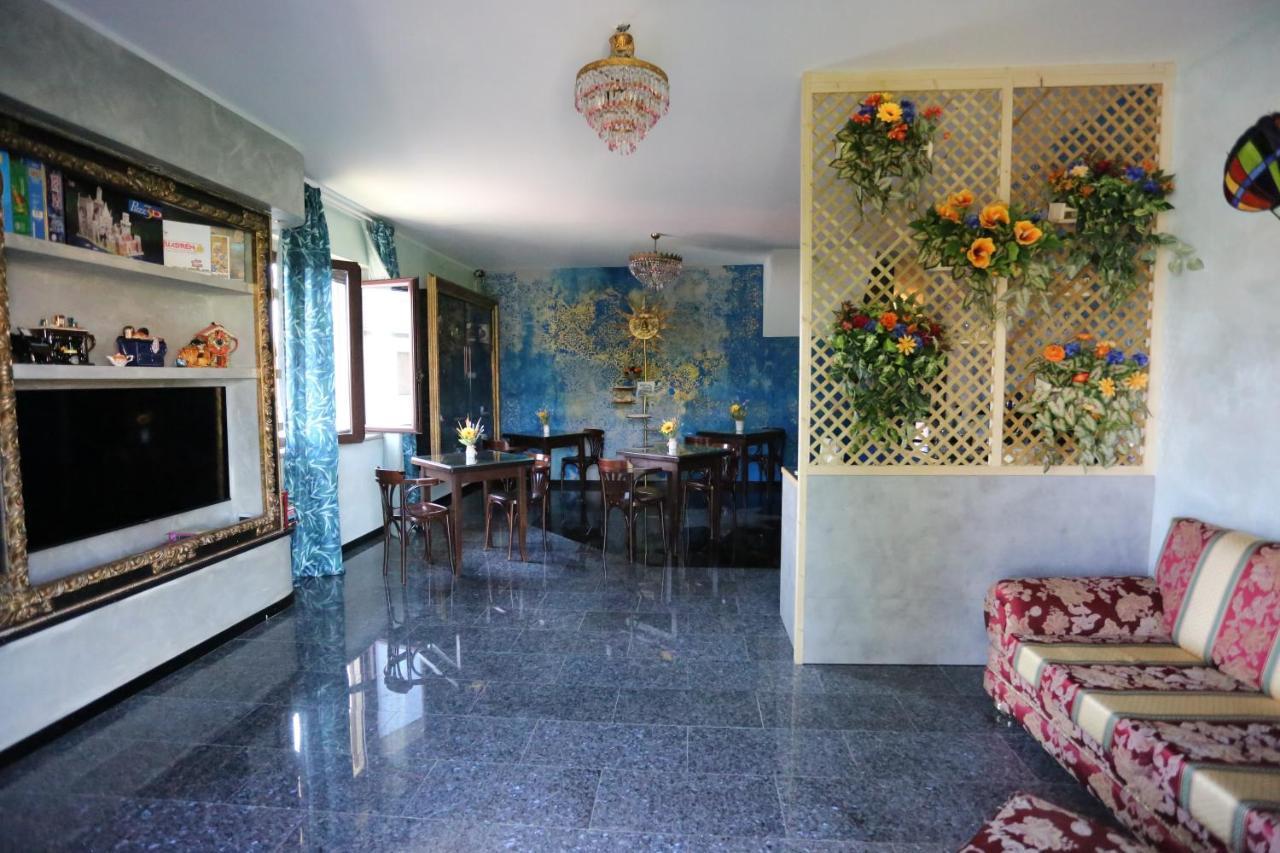 B & B L'Almanacco San Martino in Strada Dış mekan fotoğraf